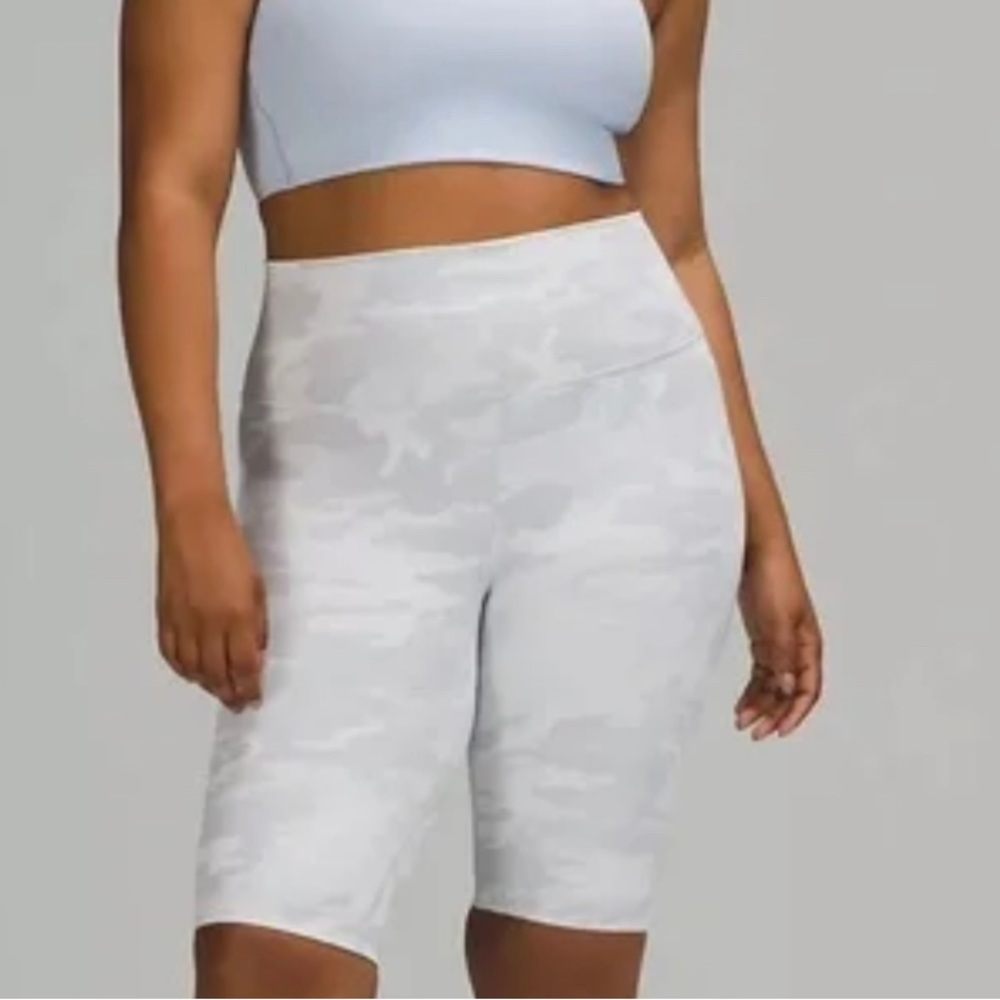 Wunder Under HR Short 10”